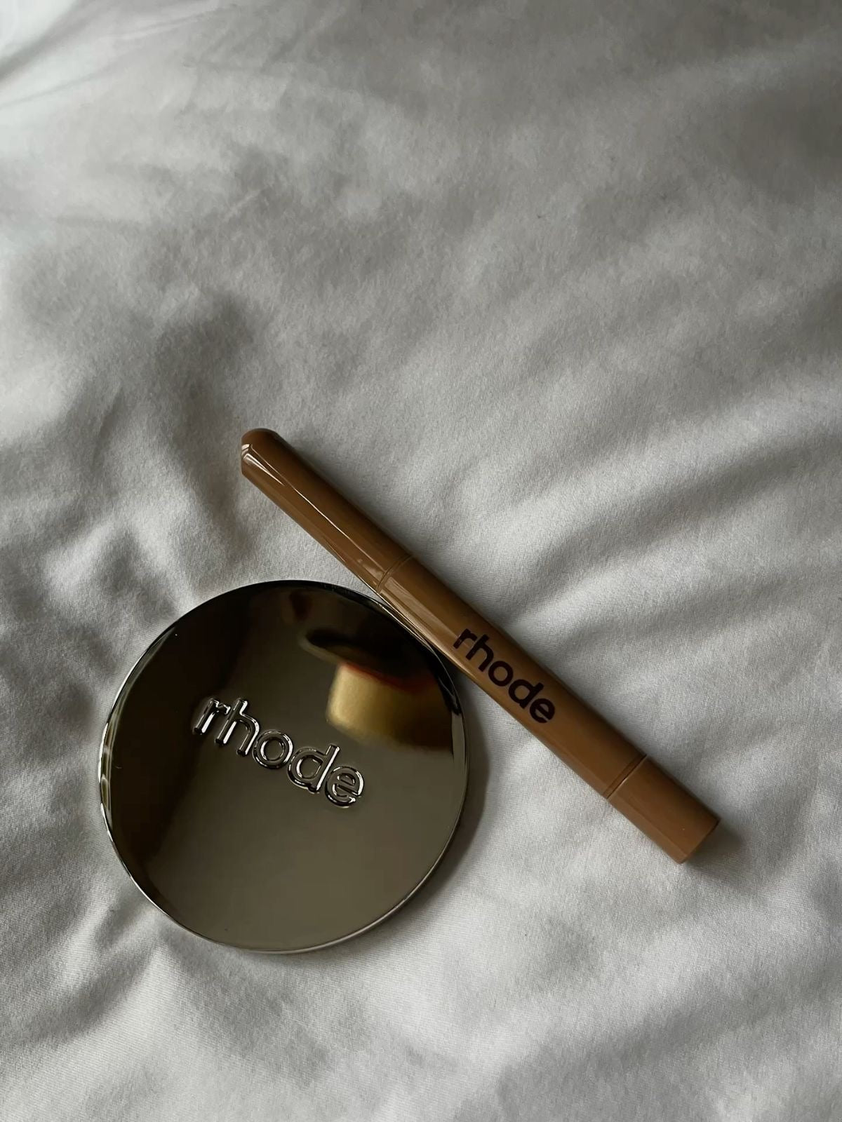 Rhode - The Compact Mirror